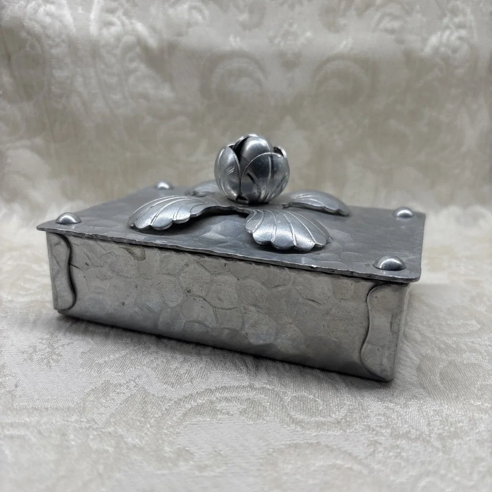 Faceted Trinket Cigarette Lipstick Box Hammered Aluminum Detailed Rose Handle